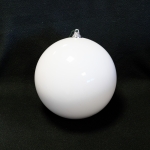 Vánoční venkovní koule - baňka bílá opálová 20cm